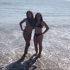 Meet your Posher, Camille